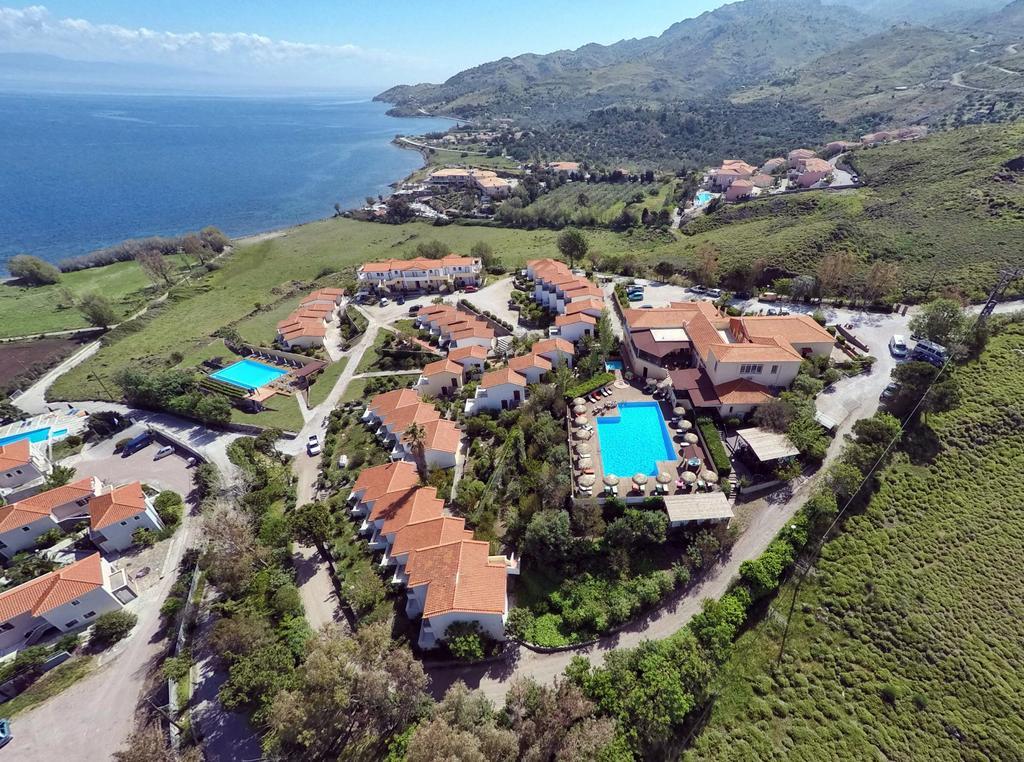 Belvedere Aeolis Hotel Mithimna Buitenkant foto