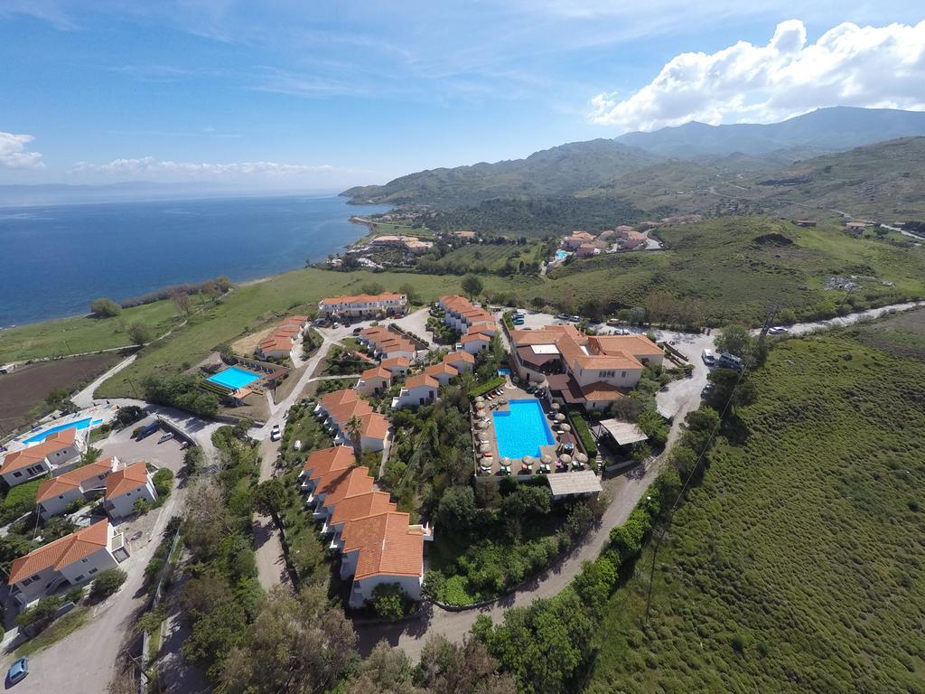Belvedere Aeolis Hotel Mithimna Buitenkant foto